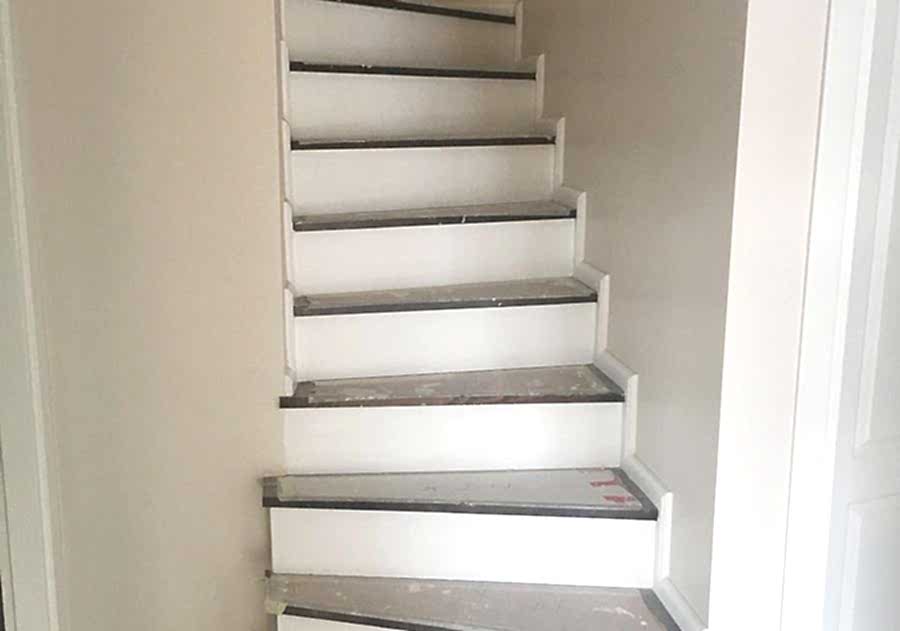 Ahşap Merdiven